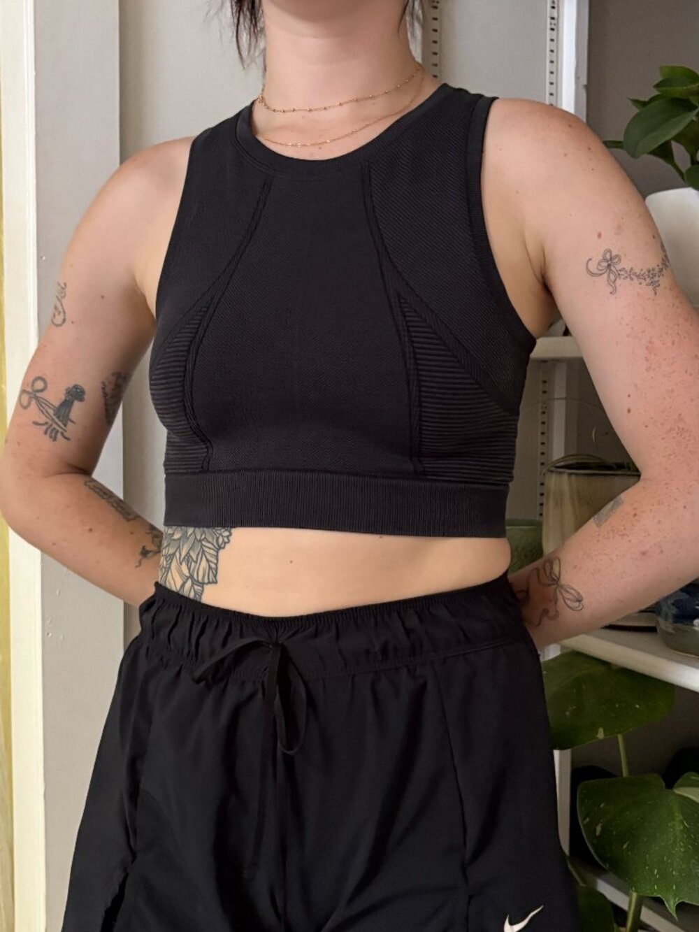 Aerie Black Athletic Crop Top - M